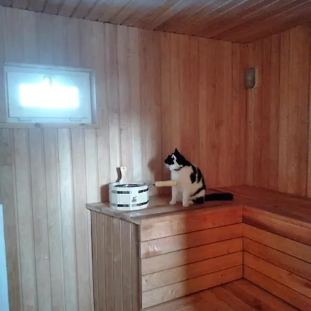 By The Sea Apartment *